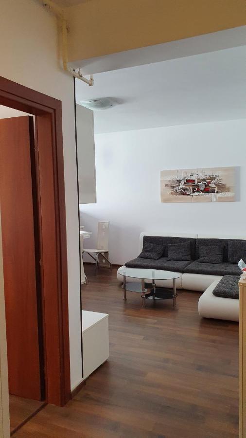 Apartament Cu 3 Camere In Militari Residence Chiajna Dış mekan fotoğraf